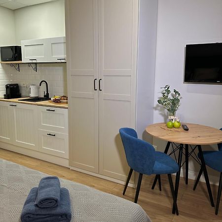 Sky Tower Apartments Варшава Екстериор снимка