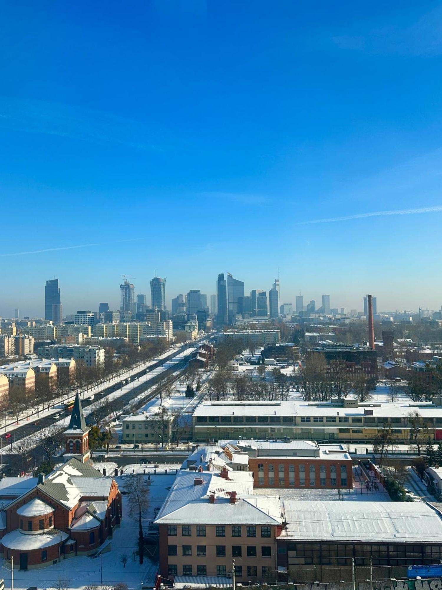 Sky Tower Apartments Варшава Екстериор снимка